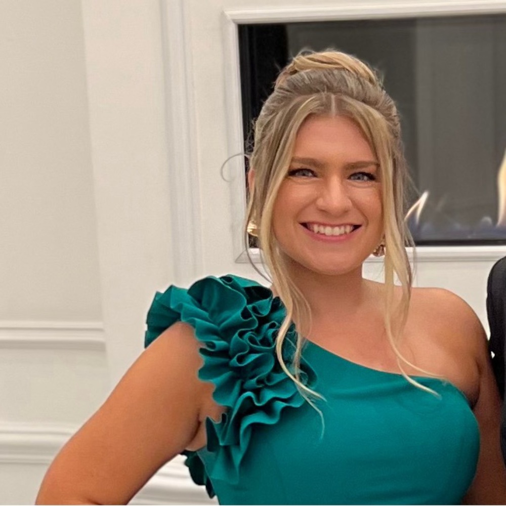 Meet your Posher, Darian